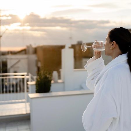 Aurluna Luxury Suites 巴里 外观 照片