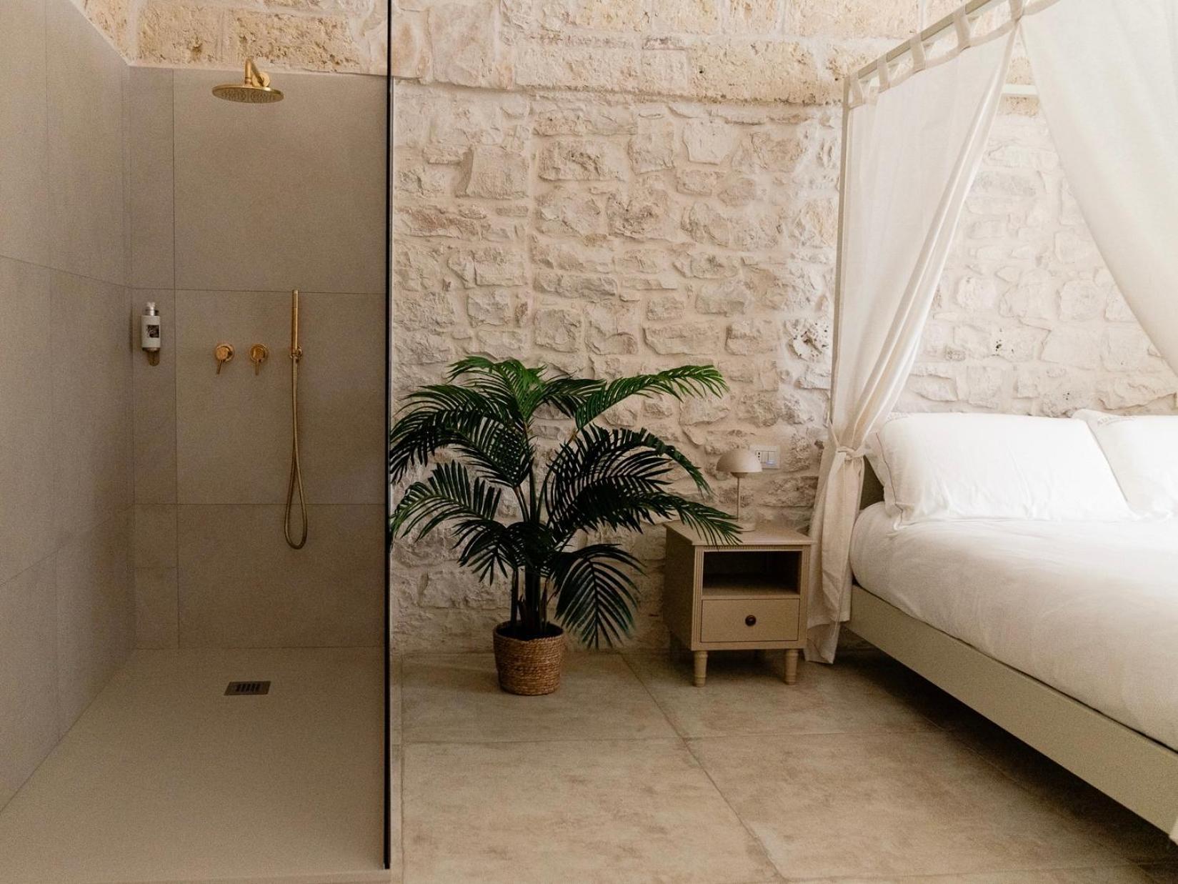 Aurluna Luxury Suites 巴里 外观 照片