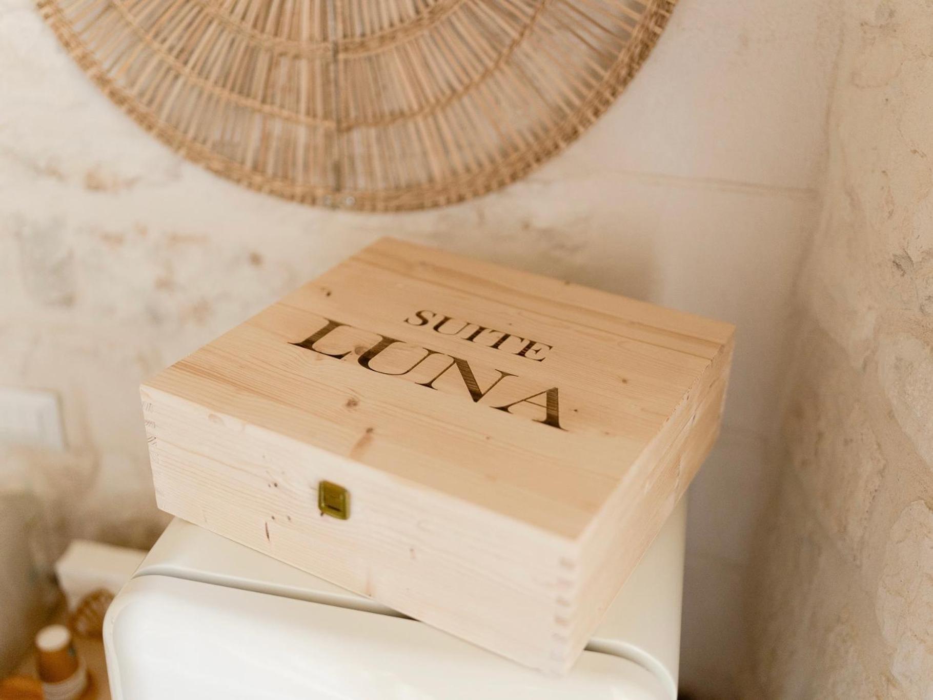 Aurluna Luxury Suites 巴里 外观 照片