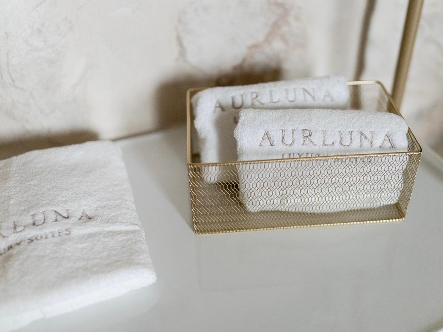 Aurluna Luxury Suites 巴里 外观 照片